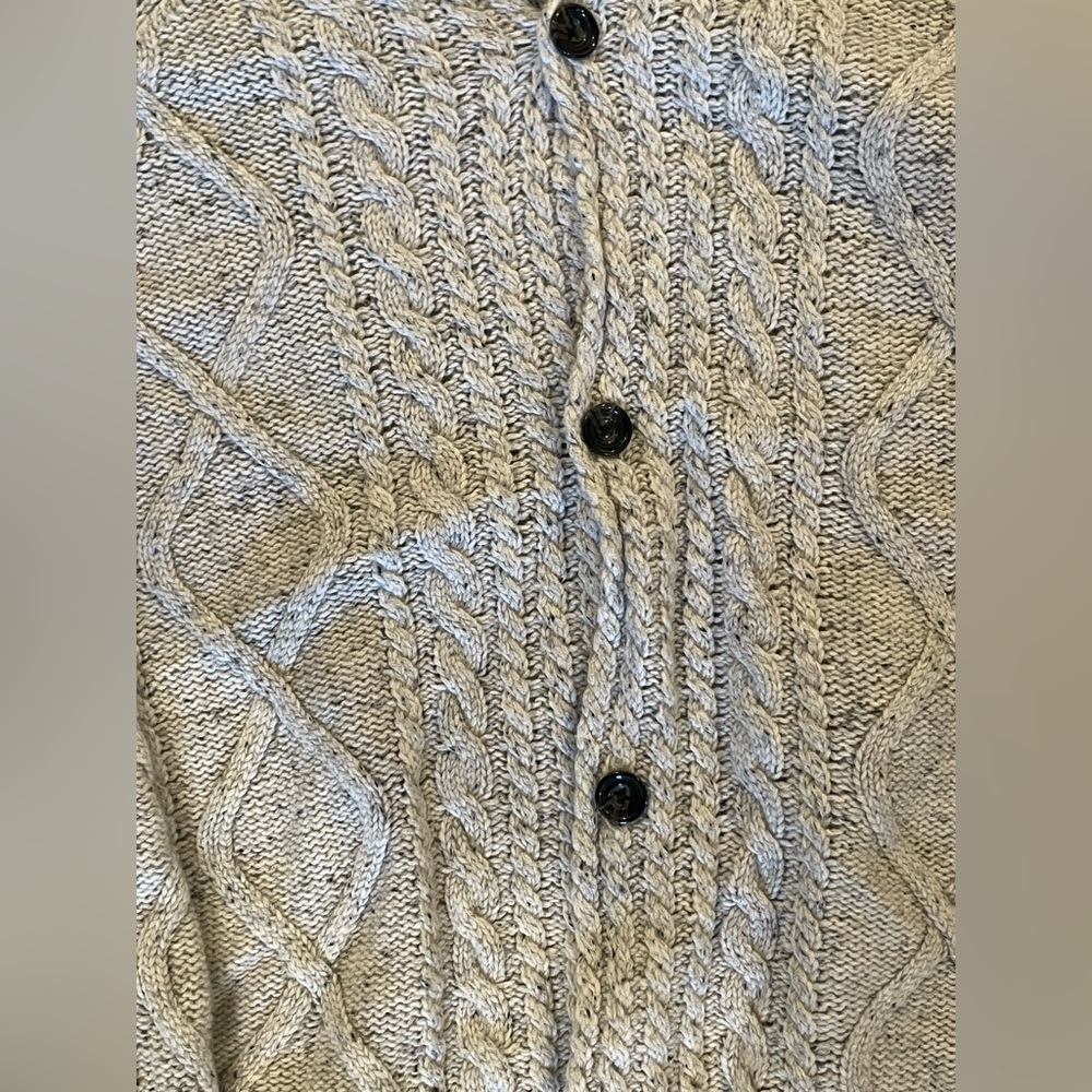 Saks Fifth Avenue Wool and Cashmere Cable Knit Cardigan *Excellent Cond* Sz L - Picture 3 of 5